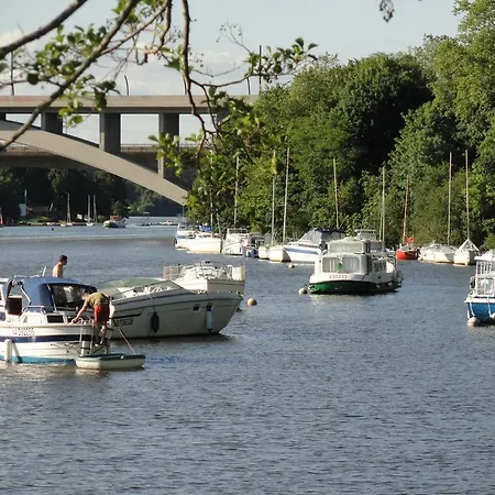 Au Cadran Solaire Nantes